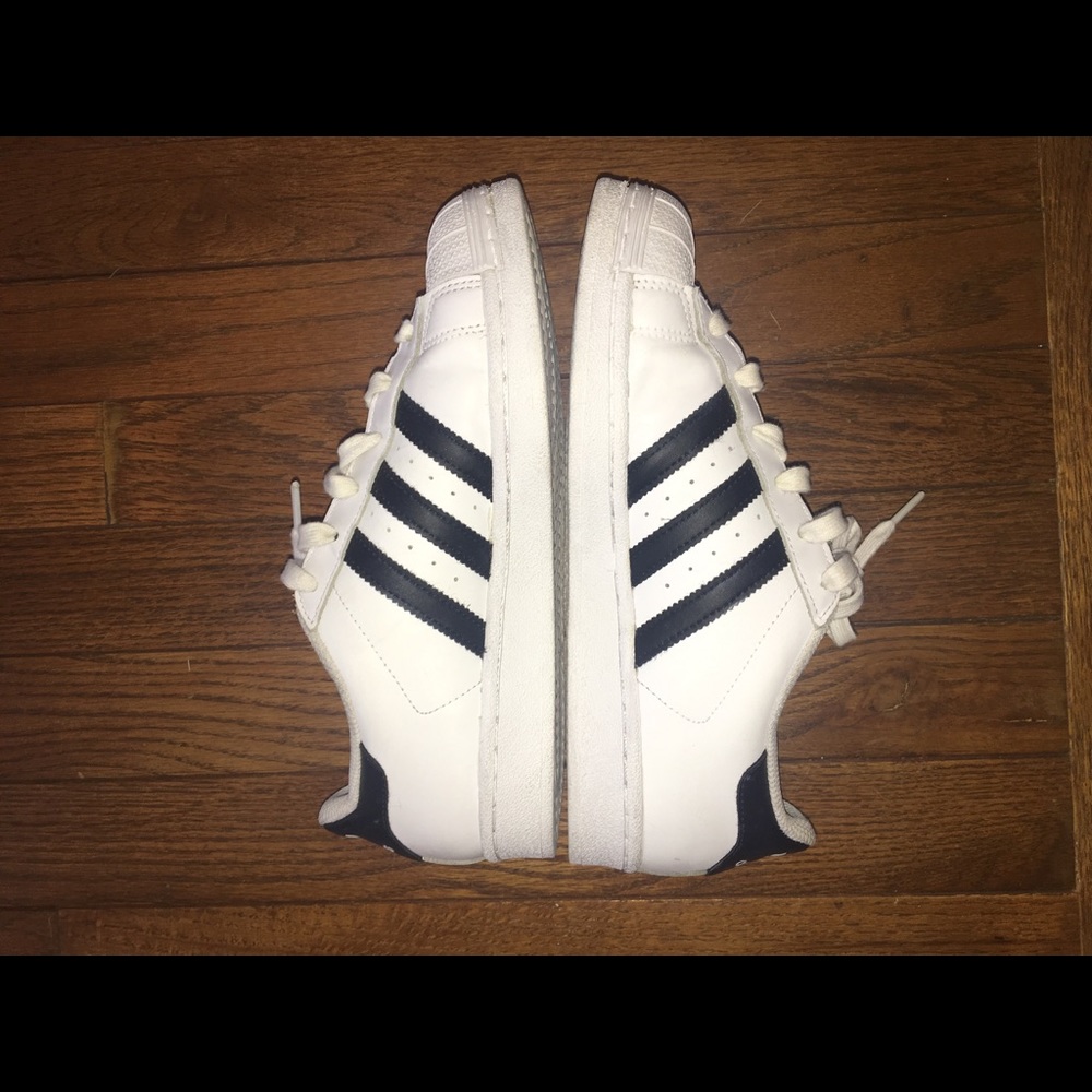 Adidas Originals Superstars - Picture 6 of 7